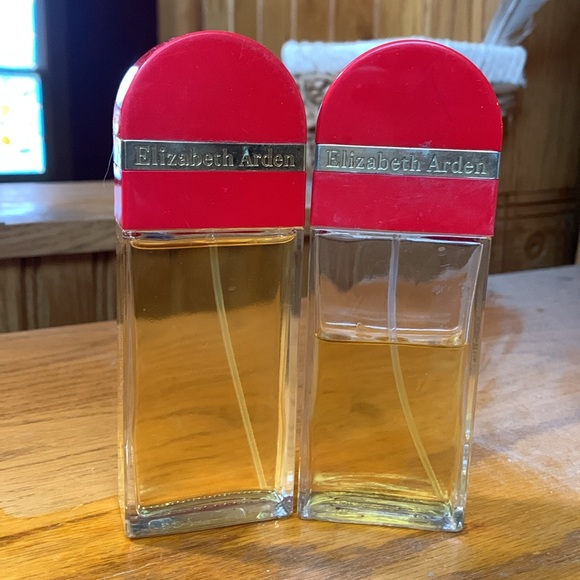 Red Door - Picture 4 of 4